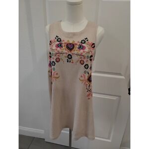 Umgee USA Waffle‎ Knit Floral Embroidered Tank Tunic Top Beige Small